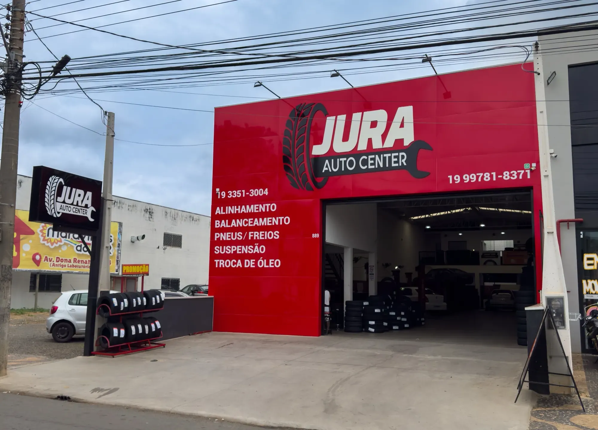 Fachada do Jura Auto Center aberta na Avenida Loreto, 889, em Araras